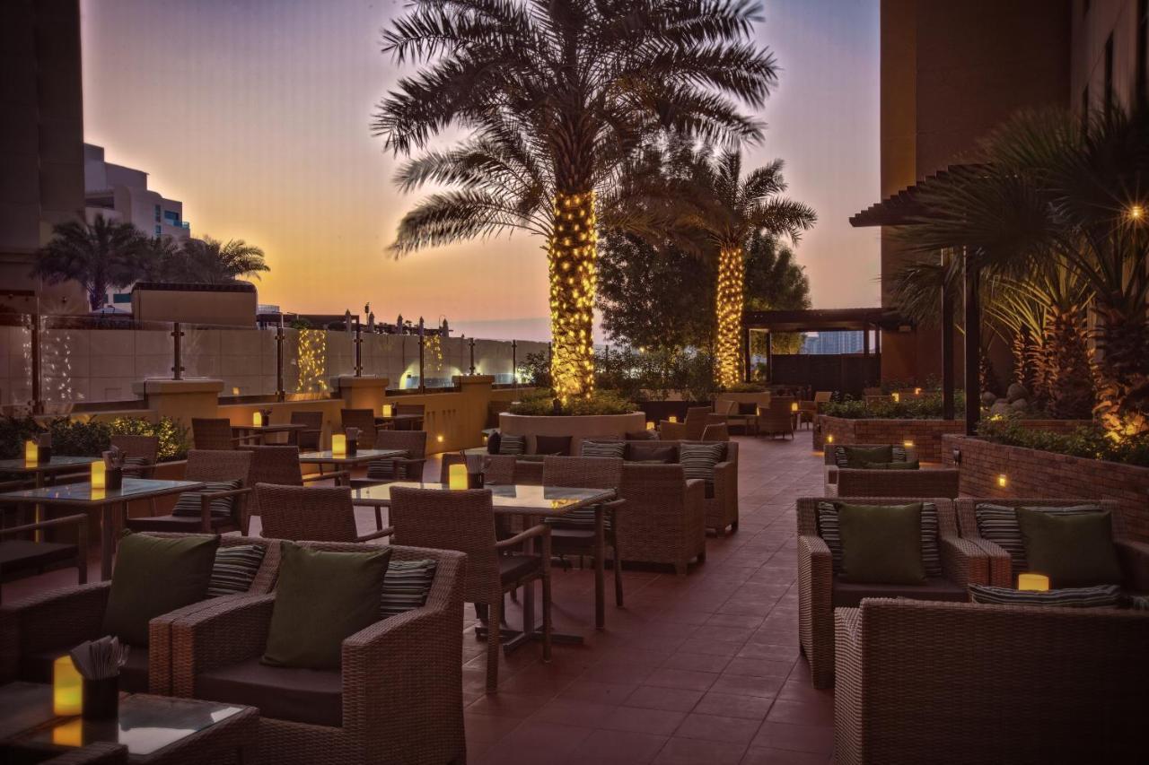 Amwaj Rotana, Jumeirah Beach - Dubai Esterno foto The Terrace